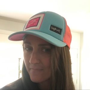 Meet your Posher, Kira